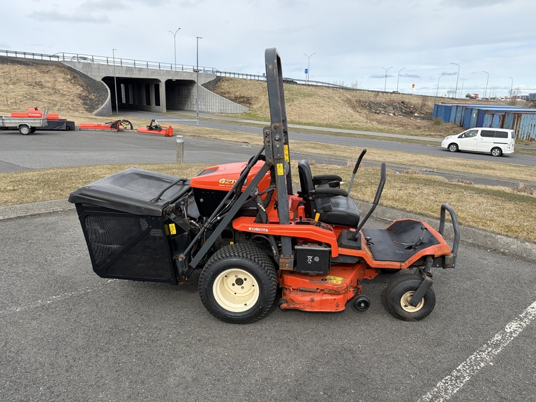 Kubota GZD21HD ZERO turn árg. 2007