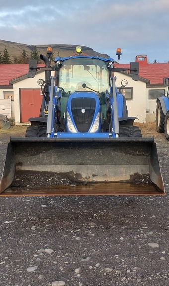 New Holland T5. 120 árg. 2022