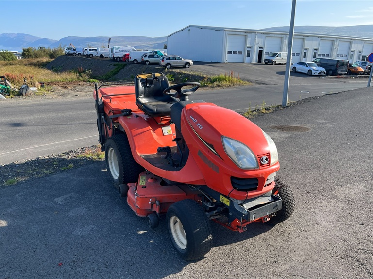 Kubota GR2120 árg. 2013