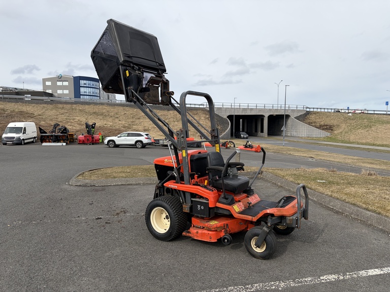 Kubota GZD21HD ZERO turn árg. 2007