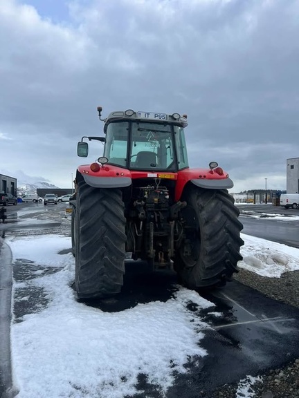 Massey Ferguson 8450 árg. 2006