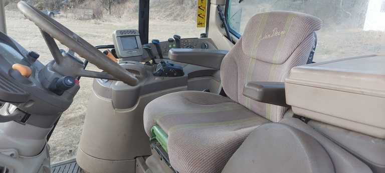 John Deere 6630 árg. 2010