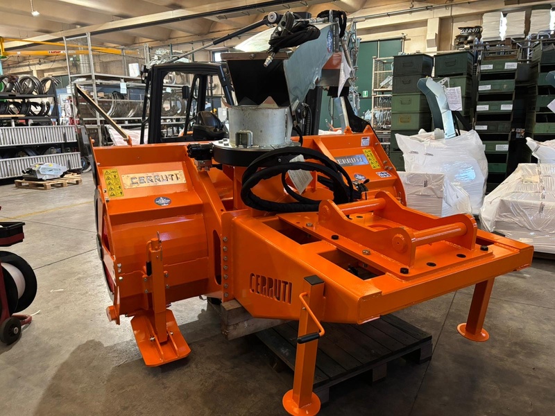 Cerruti vökvaknúinn snjóblásari BIG 750 - 2200 árg. 2025