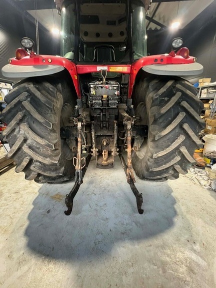 Massey Ferguson 8450 árg. 2006